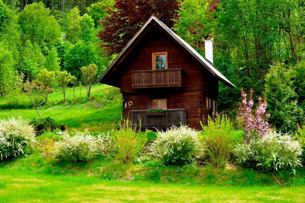 Huette Zum Verlieben Gurk Exterior photo